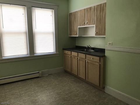 26 Thomas St, Bloomfield, NJ 07003 photo 6