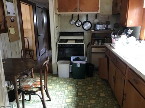 35 Bergen Ave, Wanaque Boro, NJ 07420 photo 7