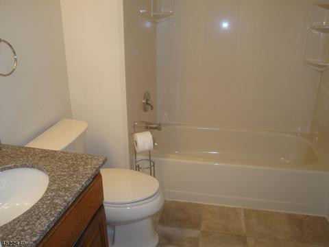 29 Commonwealth Dr, Basking Ridge, NJ 07920 photo 9