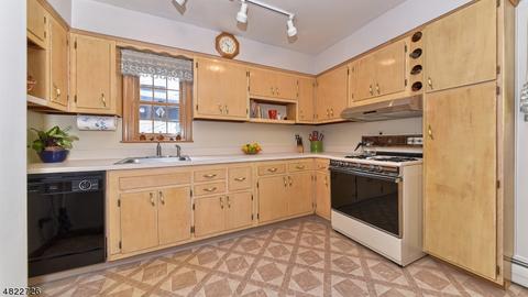 13 Park Ave, Wanaque Boro, NJ 07420 photo 10