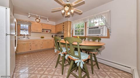 13 Park Ave, Wanaque Boro, NJ 07420 photo 11