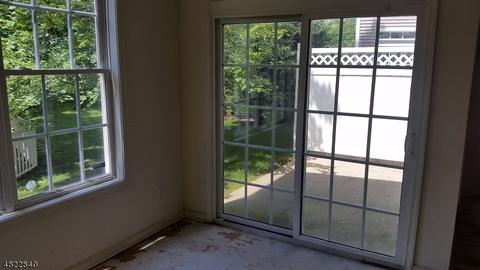 145 Levinberg Ln, Wayne, NJ 07470 photo 6