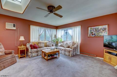 36 Perrin Dr, Wayne, NJ 07470 photo 14