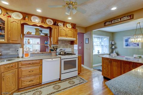 36 Perrin Dr, Wayne, NJ 07470 photo 13