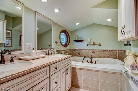 20 Fitting Pl, Nutley, NJ 07110 photo 20