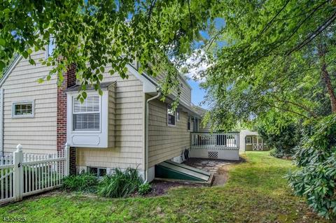 20 Fitting Pl, Nutley, NJ 07110 photo 24