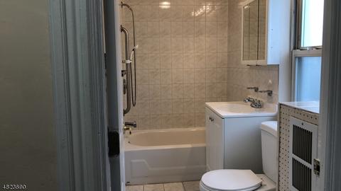 625-27 E 6th St, Plainfield, NJ 07060 photo 11