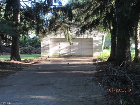 707 Valley Rd, Wayne, NJ 07470 photo 4
