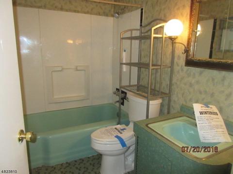 707 Valley Rd, Wayne, NJ 07470 photo 16