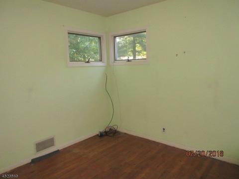 707 Valley Rd, Wayne, NJ 07470 photo 15