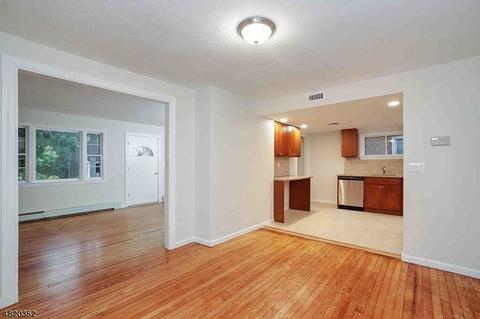 143 E Cliff St, Somerville, NJ 08876 photo 9