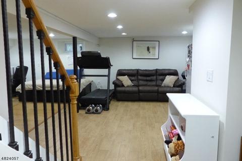 35 Glen Ave, Millburn, NJ 07041 photo 12