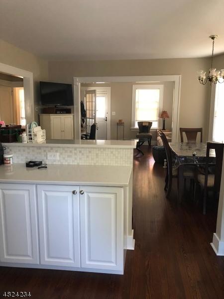6 Christopher St, Dover, NJ 07801 photo 4