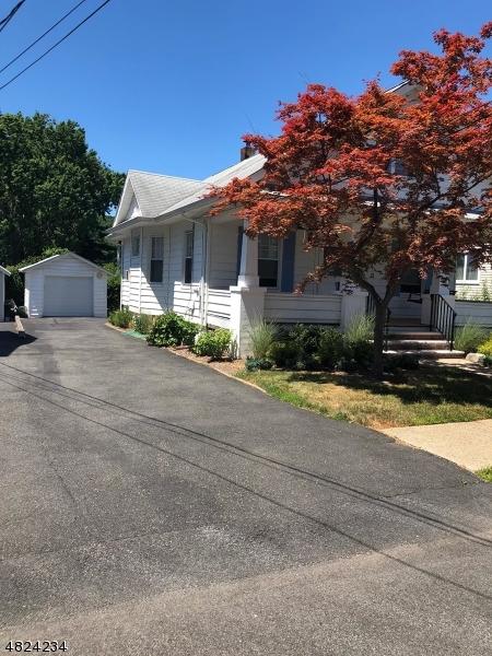 6 Christopher St, Dover, NJ 07801 photo 2