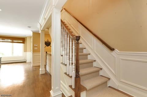 32 Skymark Ct, Upper Saddle River, NJ 07458 photo 20