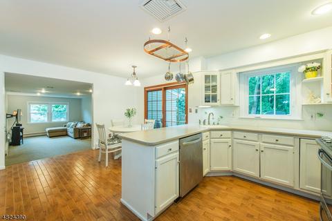 75 Beech Rd, Randolph, NJ 07869 photo 7