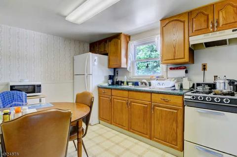 30 Broadway, Clark, NJ 07066 photo 19