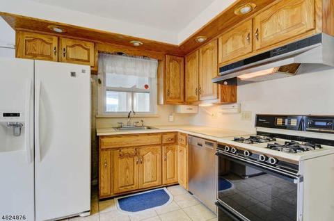 30 Broadway, Clark, NJ 07066 photo 7