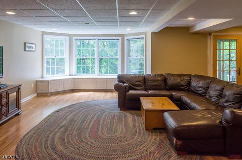 4 Almadera Dr, Wayne, NJ 07470 photo 19