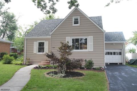 709 E 3rd Ave, Roselle, NJ 07203 photo 1