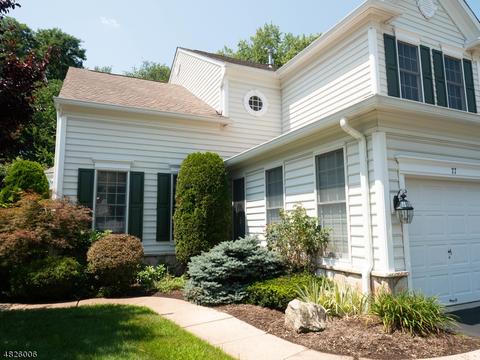 77 Buckthorn Ct, Paramus, NJ 07652 photo 3