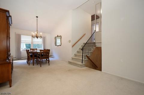 85 Laurel Dr, Springfield, NJ 07081 photo 11