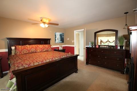28 Burnside Pl, Wanaque Boro, NJ 07420 photo 14