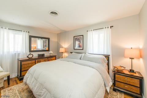 168 Kiwanis Dr, Wayne, NJ 07470 photo 8