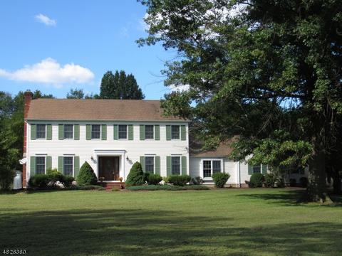 25 Deerpath Rd, Flemington, NJ 08822 photo 1
