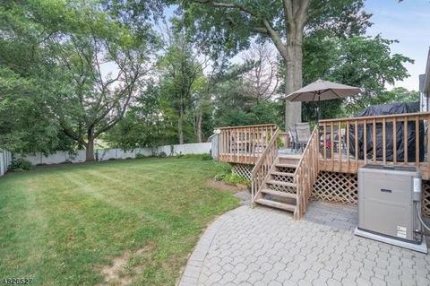 13 Newton Rd, Wayne, NJ 07470 photo 18