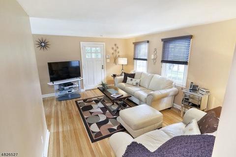 13 Newton Rd, Wayne, NJ 07470 photo 4