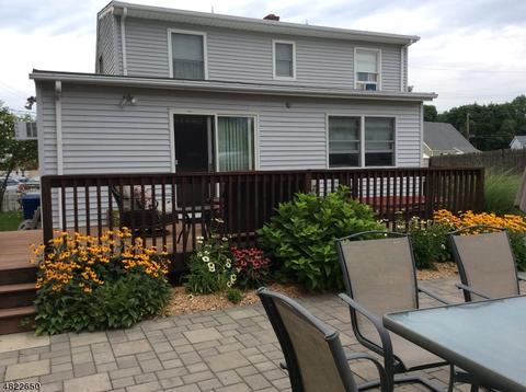 2 Margaret Ct, Wanaque Boro, NJ 07420 photo 5