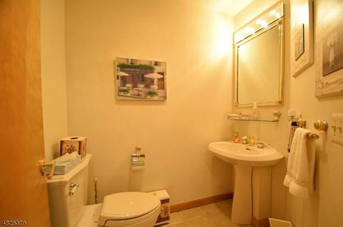 121 S Springfield Ave, Springfield, NJ 07081 photo 13