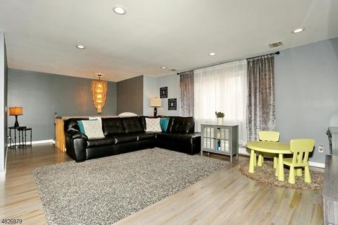 496 Jackson Ave, Hackensack, NJ 07601 photo 5