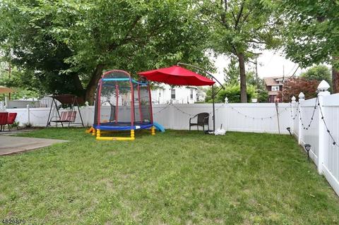 496 Jackson Ave, Hackensack, NJ 07601 photo 20