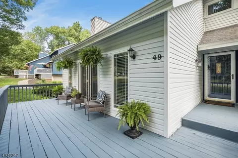 49 Lynn Dr, Byram Twp, NJ 07821 photo 4