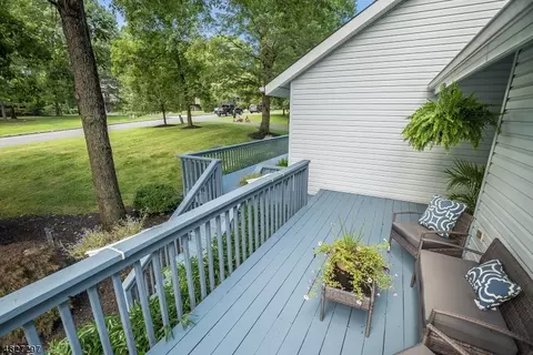 49 Lynn Dr, Byram Twp, NJ 07821 photo 3