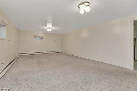 224 Midland Ave, Paramus, NJ 07652 photo 18