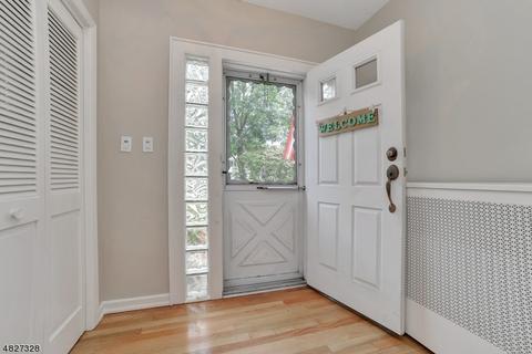 224 Midland Ave, Paramus, NJ 07652 photo 3