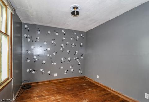 21 E Grand St, Hampton, NJ 08827 photo 16