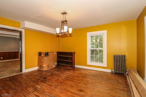 21 E Grand St, Hampton, NJ 08827 photo 8