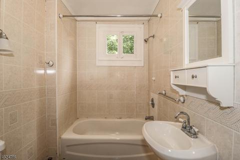 21 E Grand St, Hampton, NJ 08827 photo 17