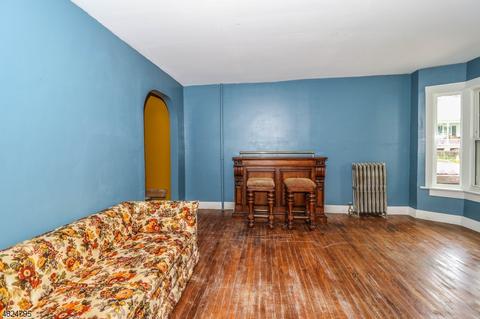 21 E Grand St, Hampton, NJ 08827 photo 9