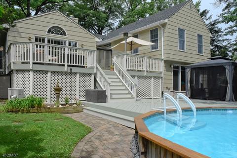 4 Chestnut Dr, Wayne, NJ 07470 photo 25