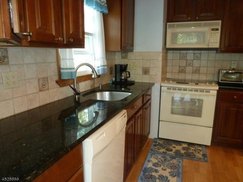 24 Post Pl, West Milford Twp., NJ 07435 photo 11
