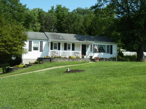 24 Post Pl, West Milford Twp., NJ 07435 photo 1