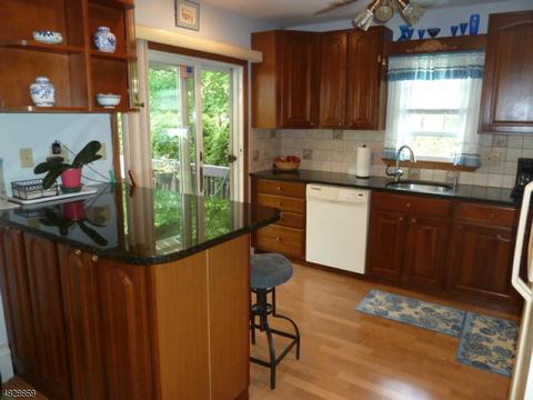 24 Post Pl, West Milford Twp., NJ 07435 photo 9
