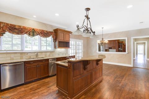 2 Windymere Ln, Mendham, NJ 07945 photo 6
