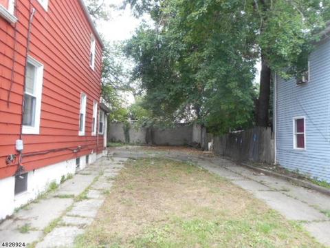 386-388 S 19th, Newark, NJ 07103 photo 3