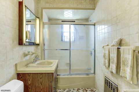31 Warner Ave, Springfield, NJ 07081 photo 7